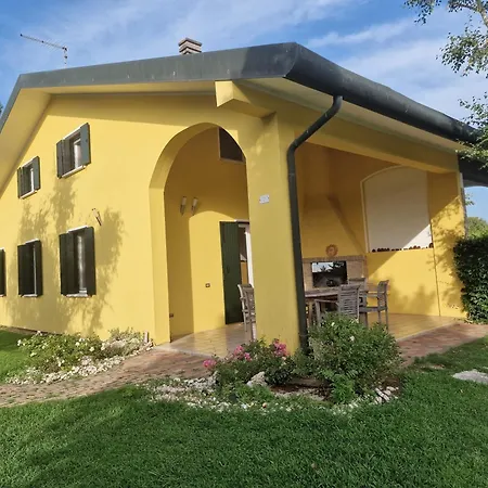 Cristina Вилла Caleri